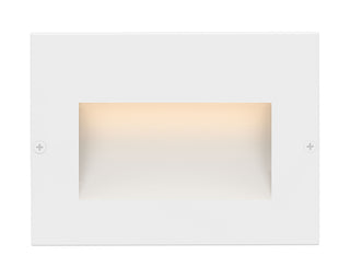 Taper Step Horizontal In White Finish