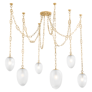 DAITH Chandelier In Vintage Brass Finish