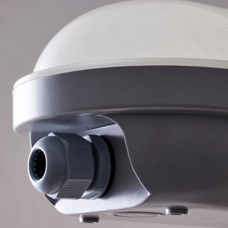 4' LINEAR VAPOR PROOF