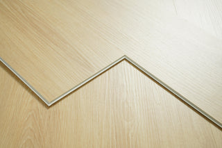 Luxury Vinyl Flooring 7 x 48 x 5.5mm 12 mil in Bright Natural Oak