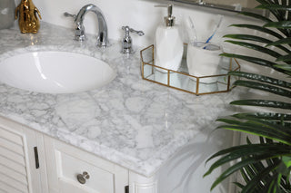 42 inch Single Bathroom Vanity in Antique White