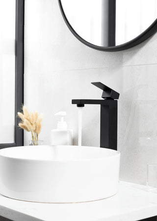 Jakob Single Hole Single Handle Bathroom Faucet in Matte Black