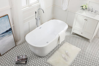 59 inch soaking bathtub in glossy white