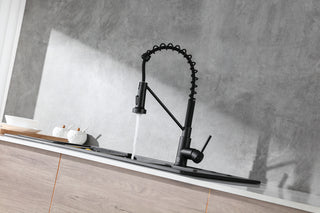 Yara Single Handle Pull Down Sprayer Kitchen Faucet in Matte Black